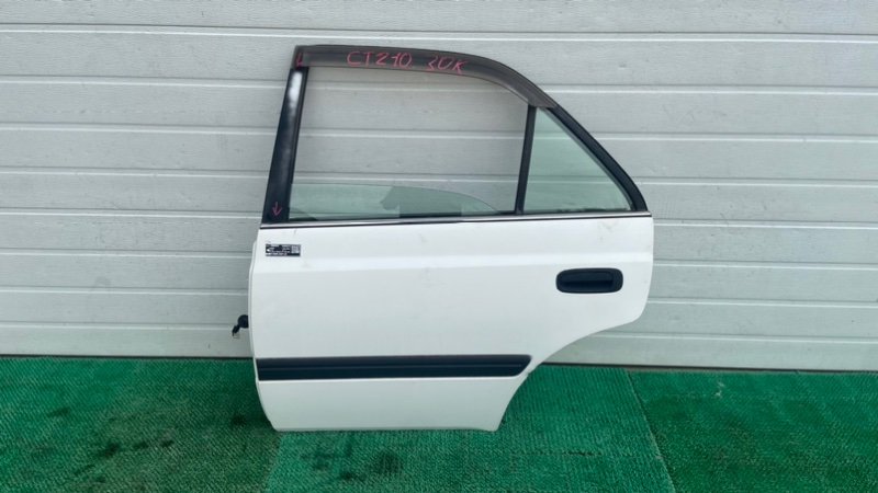 Дверь TOYOTA CARINA CT210 задняя левая (б/у)