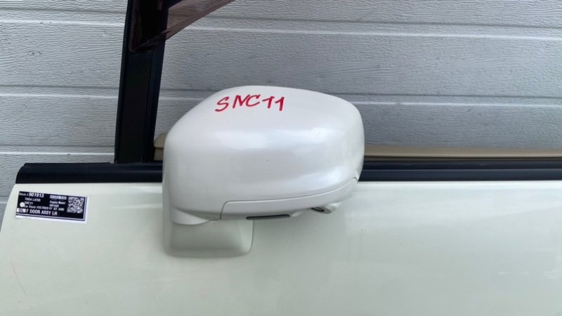 Зеркало NISSAN TIIDA LATIO SNC11 переднее левое (б/у)