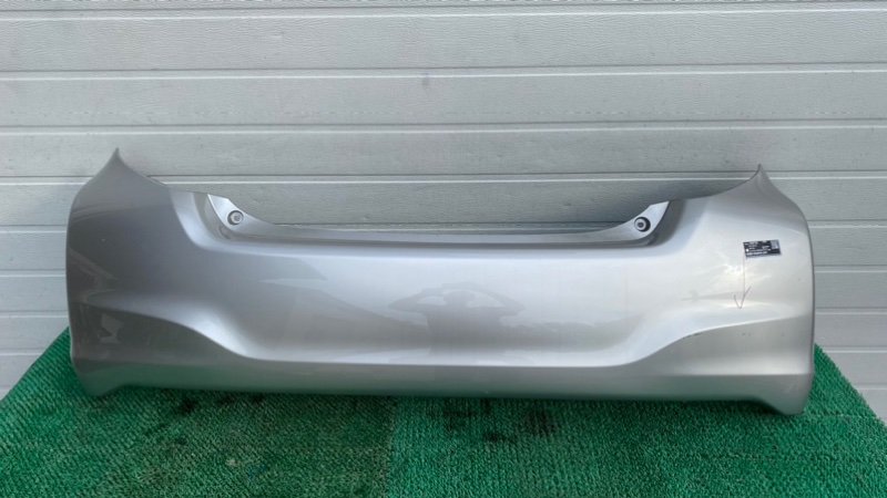Бампер TOYOTA VITZ KSP130 задний (б/у)