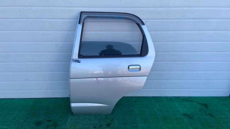Дверь DAIHATSU TERRIOS KID J111G задняя левая (б/у)