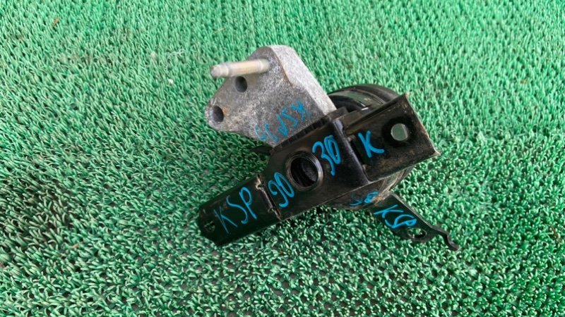 Подушка двигателя TOYOTA VITZ KSP90 1KRFE правая (б/у)