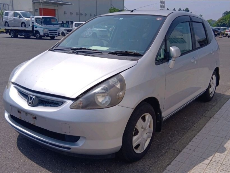 Капот HONDA FIT GD1 (б/у) Капот HONDA FIT GD1 (б/у)