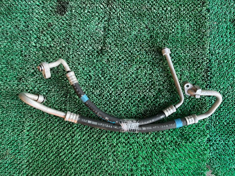Шланг кондиционера TOYOTA RACTIS SCP100 2SZ-FE (б/у)