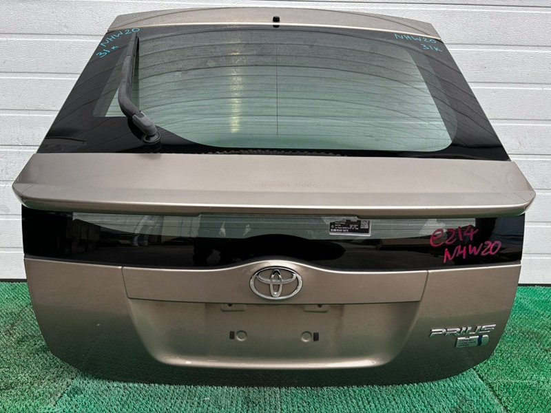 Дверь 5-я TOYOTA PRIUS NHW20 задняя (б/у)