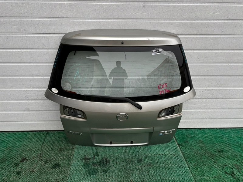 Дверь 5-я MAZDA DEMIO DY3W задняя (б/у)