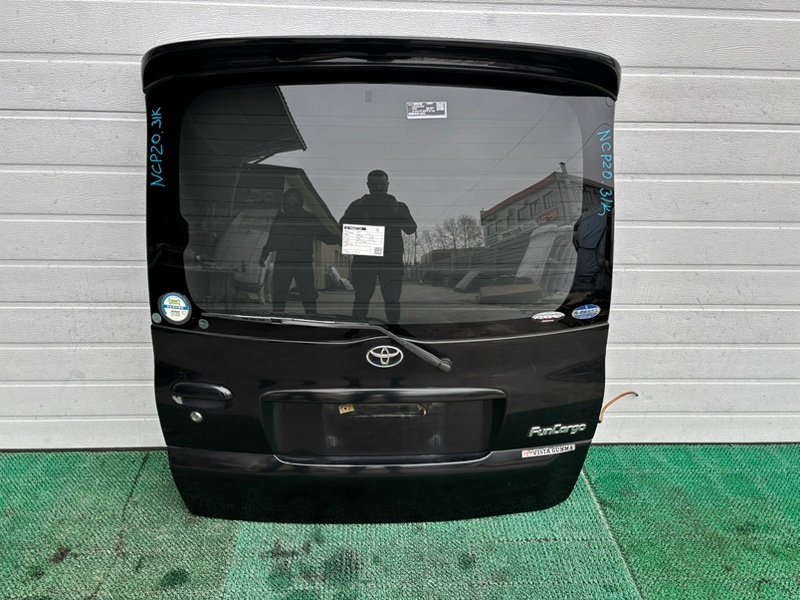 Дверь 5-я TOYOTA FUNCARGO NCP20 задняя (б/у)