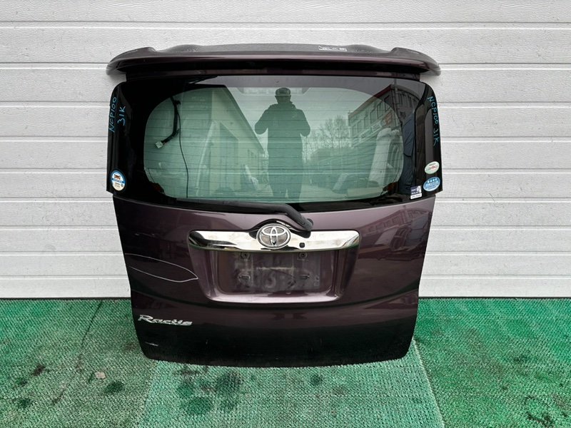 Дверь 5-я TOYOTA RACTIS NCP100 задняя (б/у)