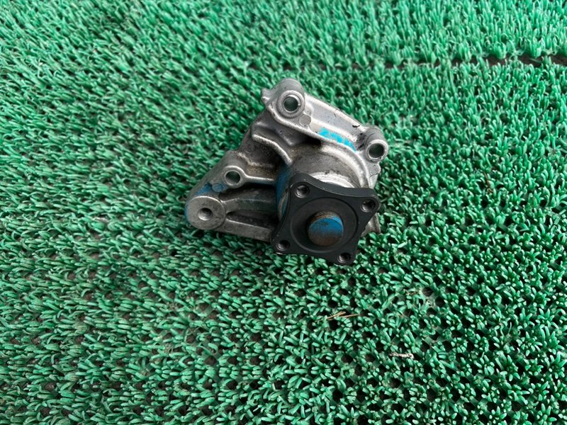 Помпа NISSAN KIX H59A 4A30 (б/у)