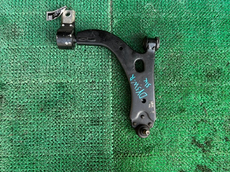 Рычаг MAZDA DEMIO DY3W передний правый (б/у)