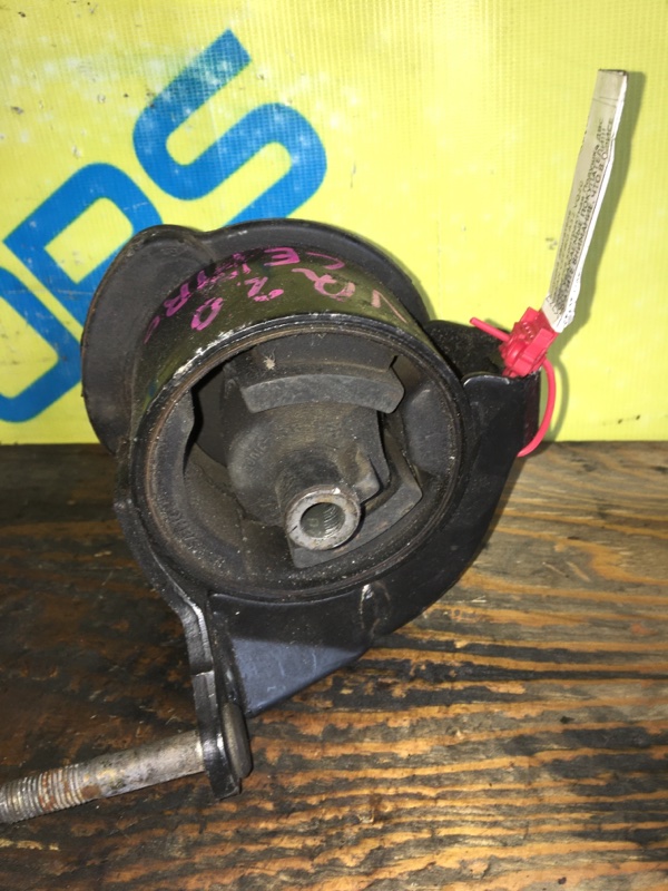 Подушка двигателя NISSAN CEFIRO A32 VQ20