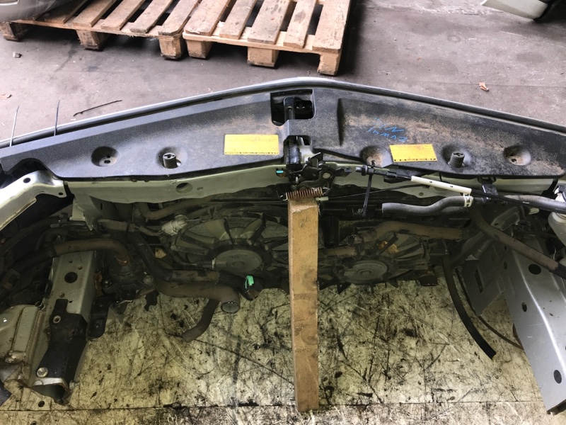 Ноускат PRIUS ALPHA ZVW41W 2ZR Ноускат PRIUS ALPHA ZVW41W 2ZR
