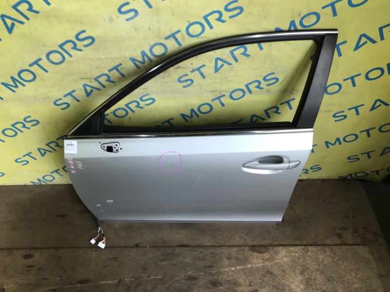 Дверь передняя левая CT200H ZWA10 2AZFXE