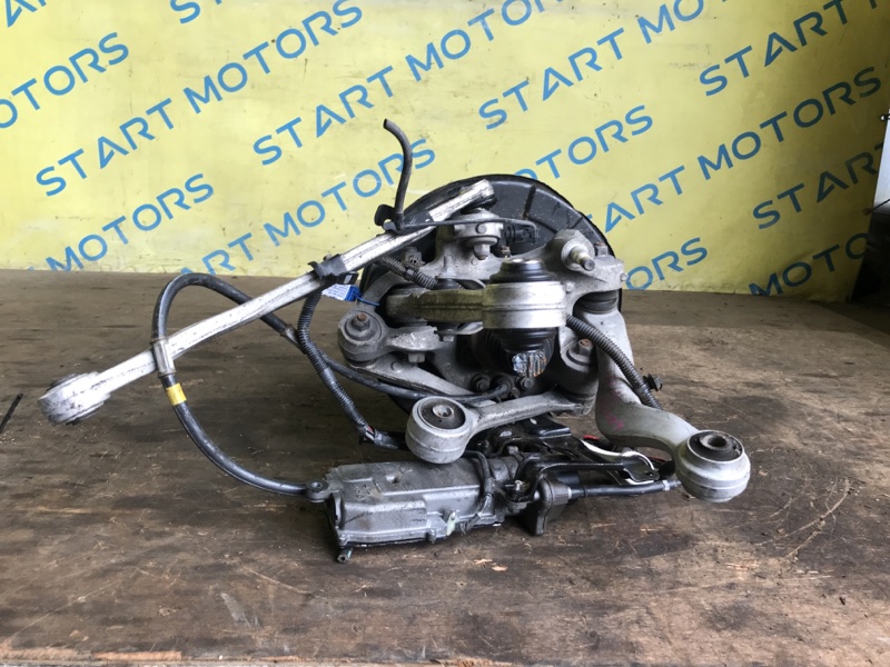 Ступица задняя левая LS460 USF30 1UR-FSE
