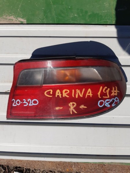 Стоп-сигнал Toyota Carina AT191 правый (б/у)