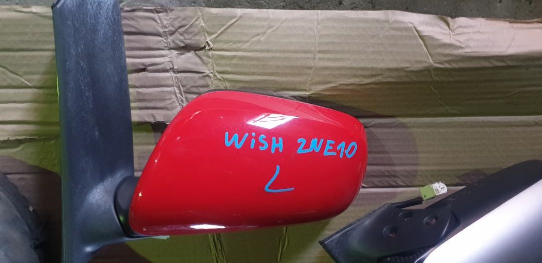 Зеркало Toyota Wish ZNE14 левое (б/у)