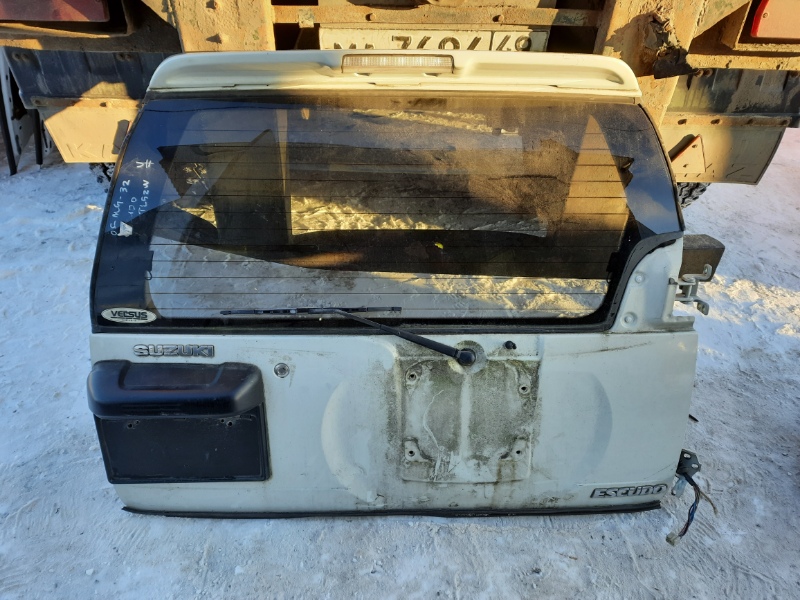 Дверь багажника Suzuki Escudo TA02W (б/у)