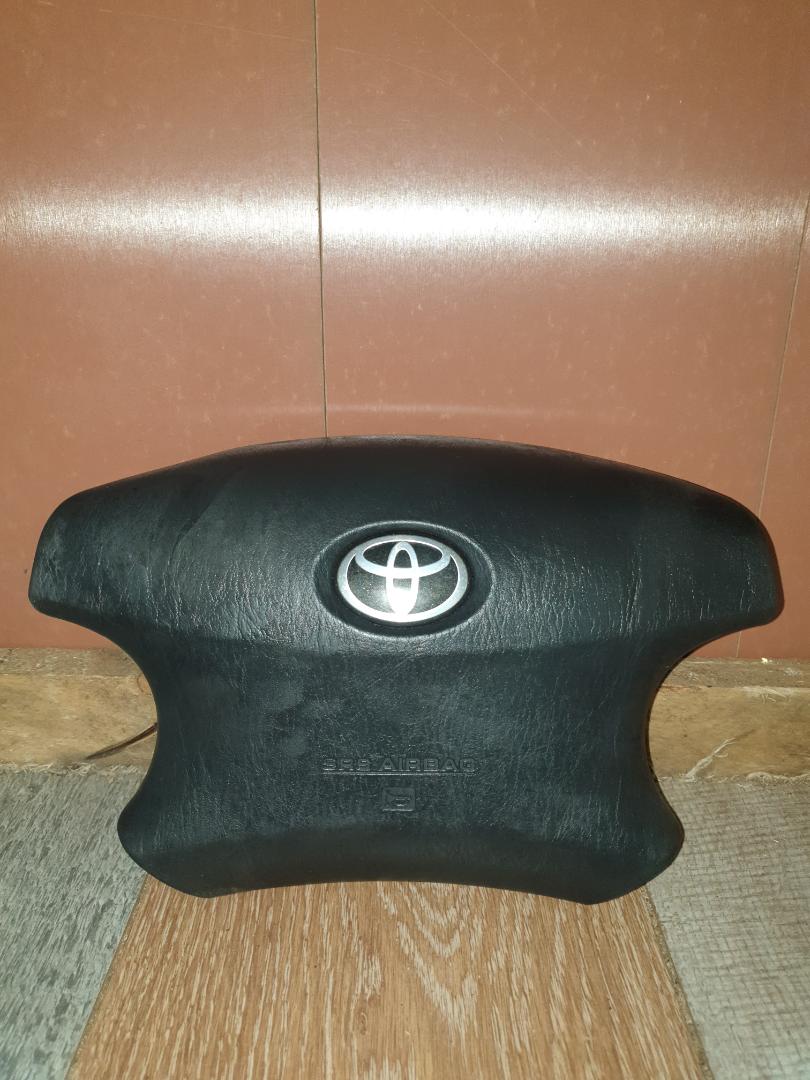 Air bag на руль Toyota Vista ZZV50 (б/у)