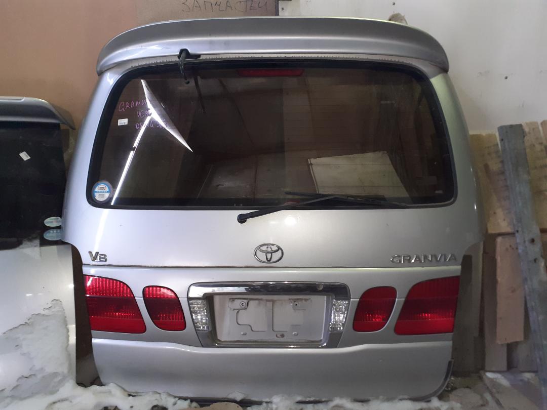 Дверь багажника Toyota Granvia VCH10 5VZ-FE (б/у)