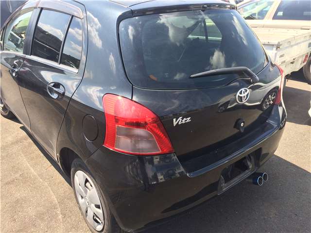 Дверь багажника Toyota Vitz SCP90 2007 (б/у)