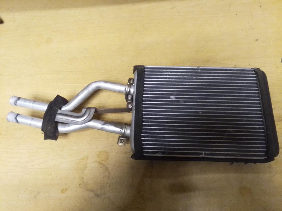 Радиатор печки Toyota Grand Hiace VCH16 (б/у)