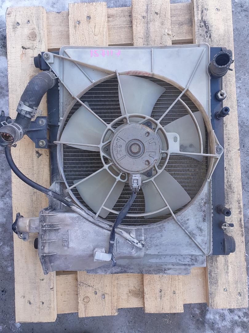 Радиатор двс Toyota Porte NNP10 1NZ-FE (б/у)