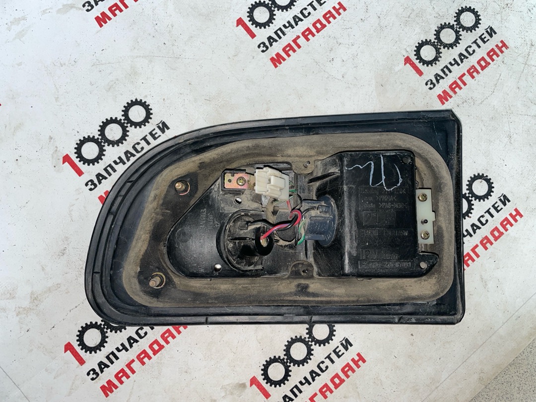 Стоп-вставка задняя левая DELICA PA3V 4D56