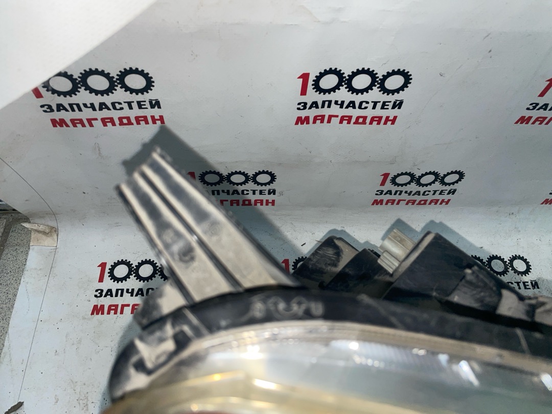 Фара передняя правая HONDA CR-V RD4 K20A