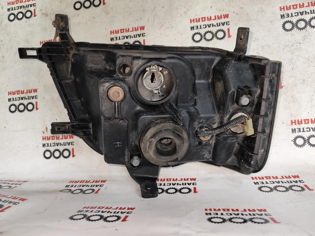 Фара передняя левая STEPWAGON RF1 B20B Фара передняя левая STEPWAGON RF1 B20B