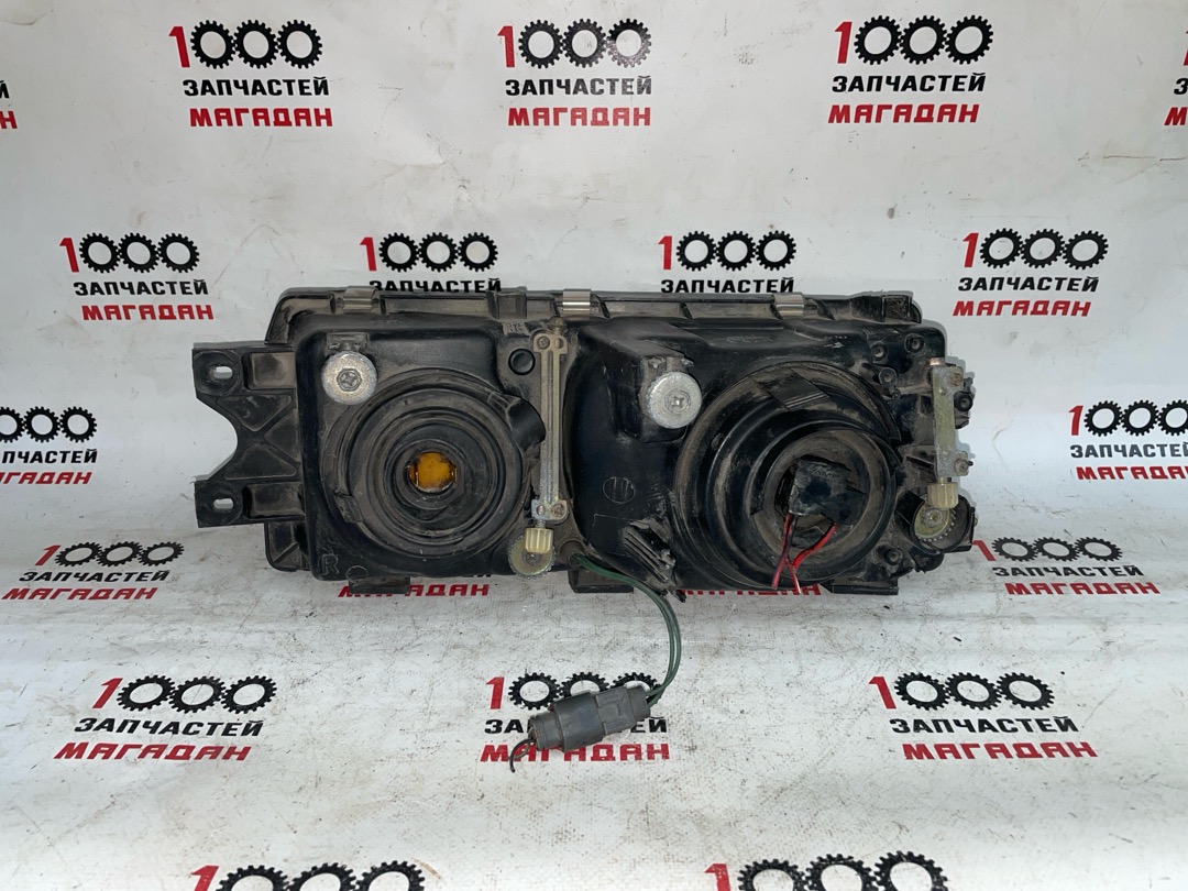 Фара передняя правая DIAMANTE F12A Фара передняя правая DIAMANTE F12A