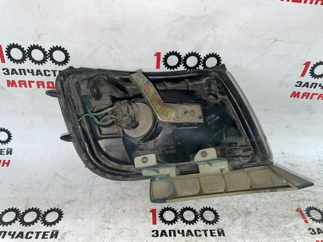 Габарит передний левый RVR N33W Габарит передний левый RVR N33W