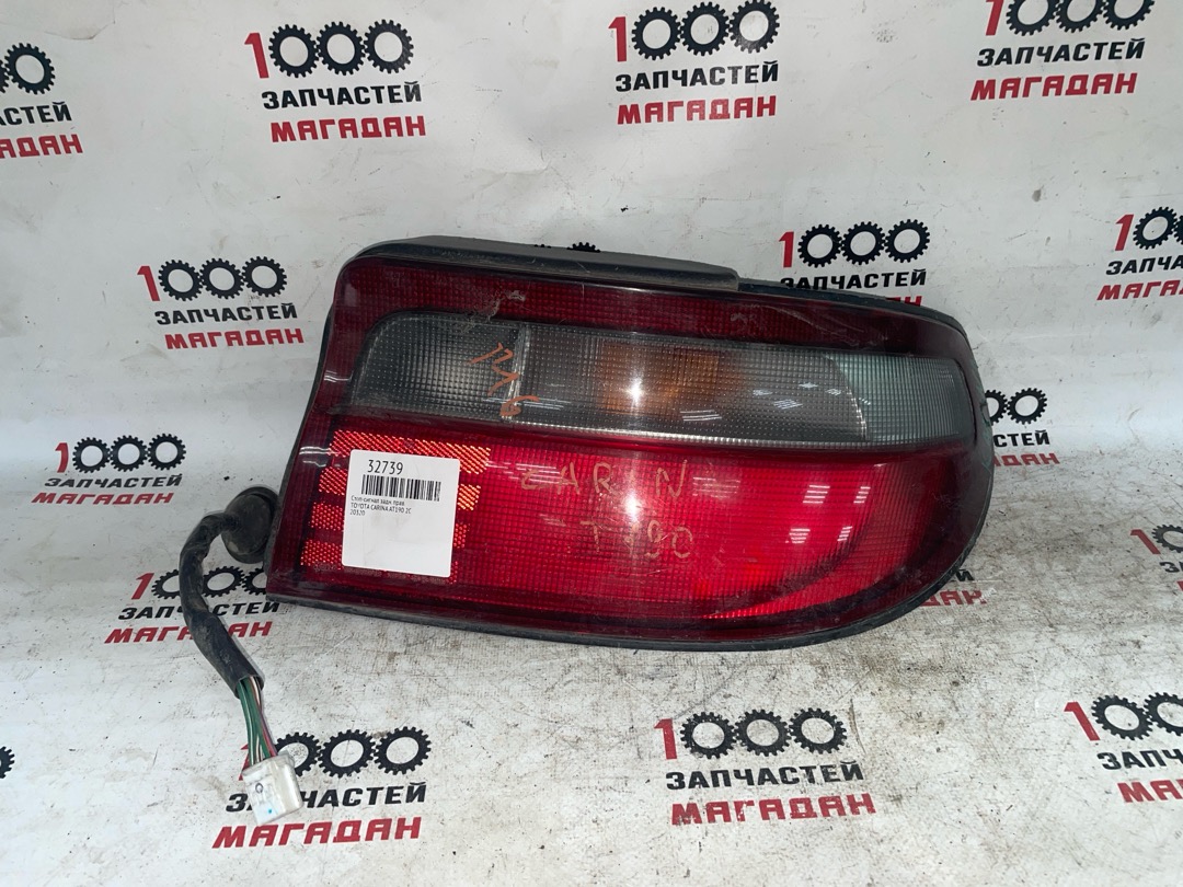 Стоп-сигнал задний правый TOYOTA CARINA AT190 2C 20320 контрактная