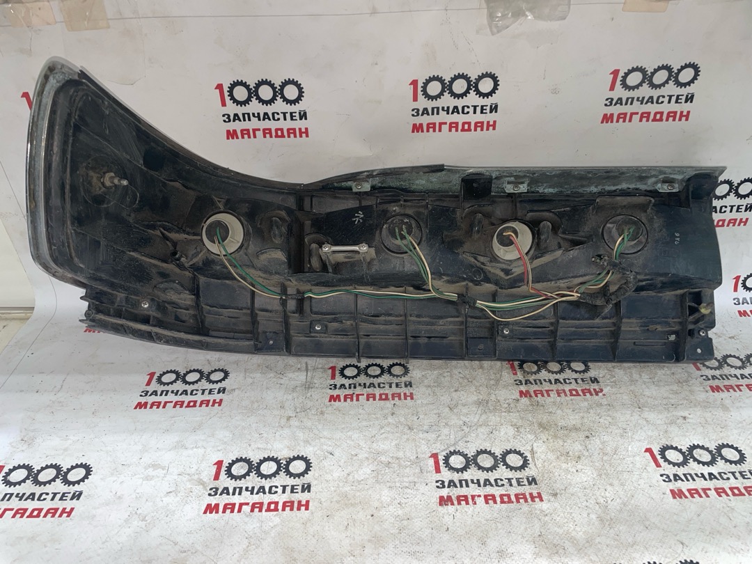 Стоп-сигнал задний правый TOYOTA CARINA ED ST180 3SFE