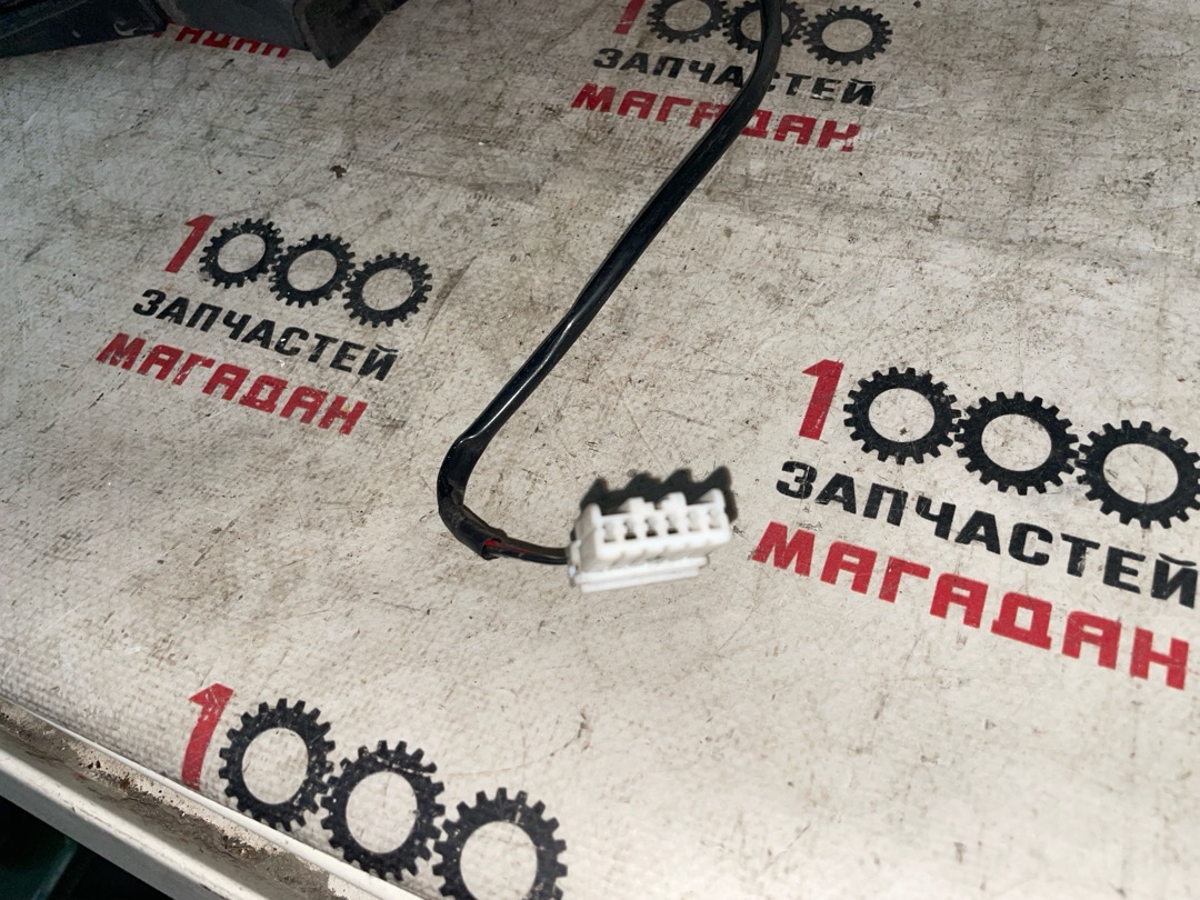 Зеркало переднее левое MAZDA DEMIO DW B3E