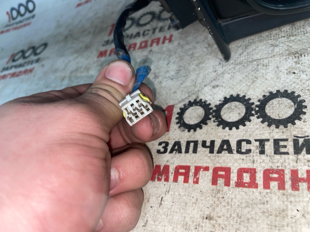 Зеркало переднее правое MITSUBISHI RVR N11W 4D68 Зеркало переднее правое MITSUBISHI RVR N11W 4D68