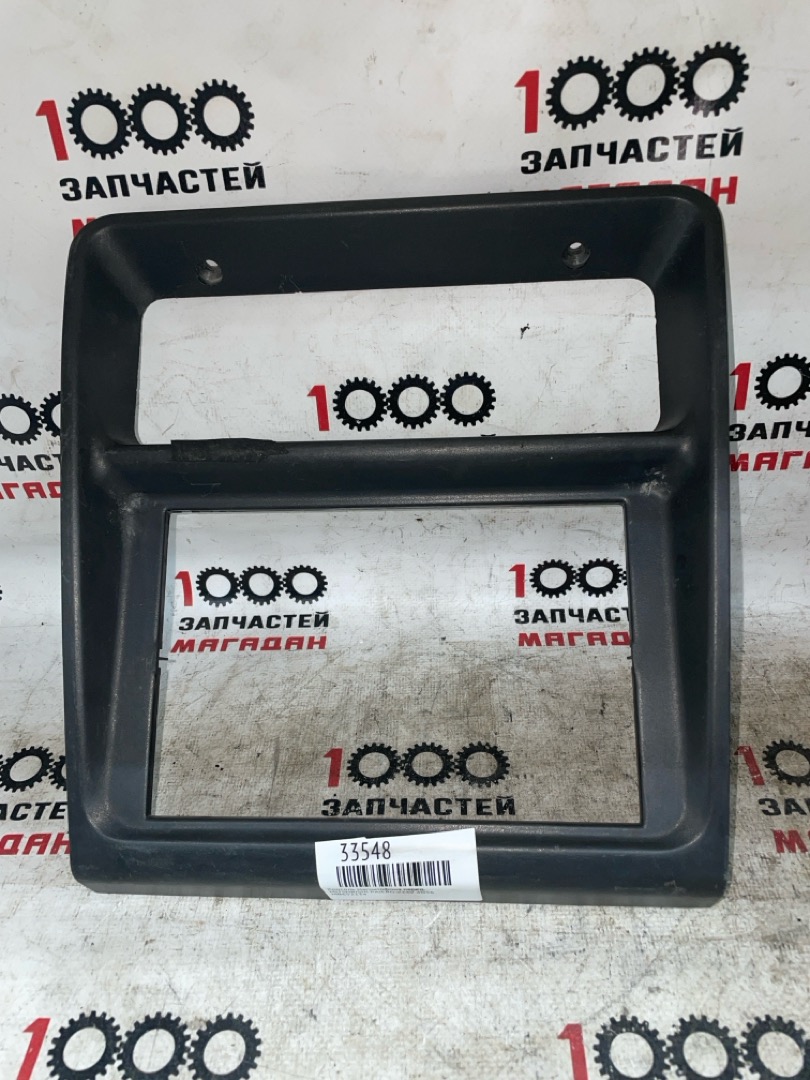 Консоль магнитофона передний MITSUBISHI PAJERO V24V 4D56 MB652134 контрактная