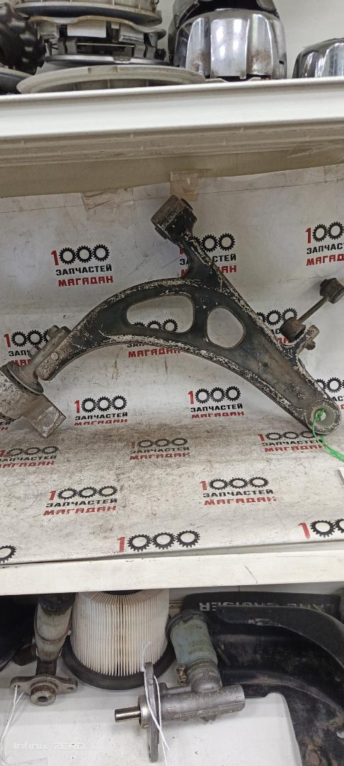 Рычаг передний левый SUBARU IMPREZA GC1 EJ204 20202FE010 контрактная