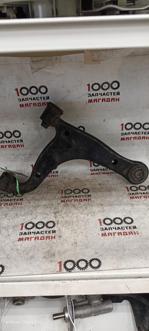 Рычаг подвески задний правый TOYOTA MARK II WAGON BLIT GX110 1GFE 4877039035 контрактная