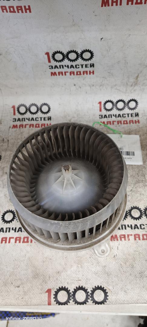 Мотор печки передний CROWN GRS180 2GRFSE Мотор печки передний CROWN GRS180 2GRFSE