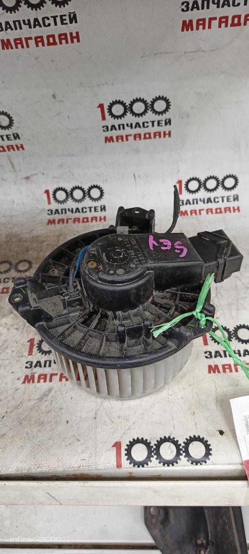 Мотор печки передний TOYOTA VITZ SCP90 2NZFE 2727000301 контрактная
