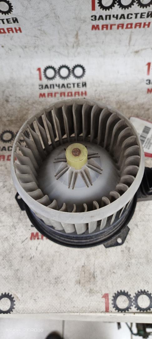 Мотор печки передний PASSO KGC10 1KRFE