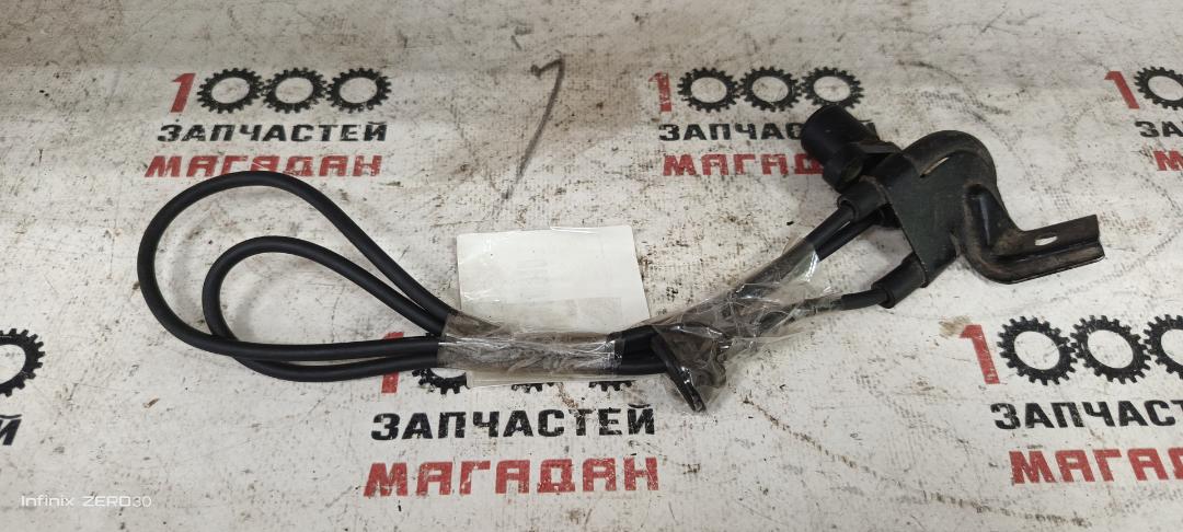 Датчик abs задний правый TOYOTA COROLLA AE100 2C 8954612040 контрактная