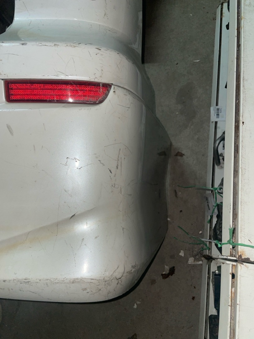 Бампер задний ALPHARD ANH10W 1MZFE Бампер задний ALPHARD ANH10W 1MZFE