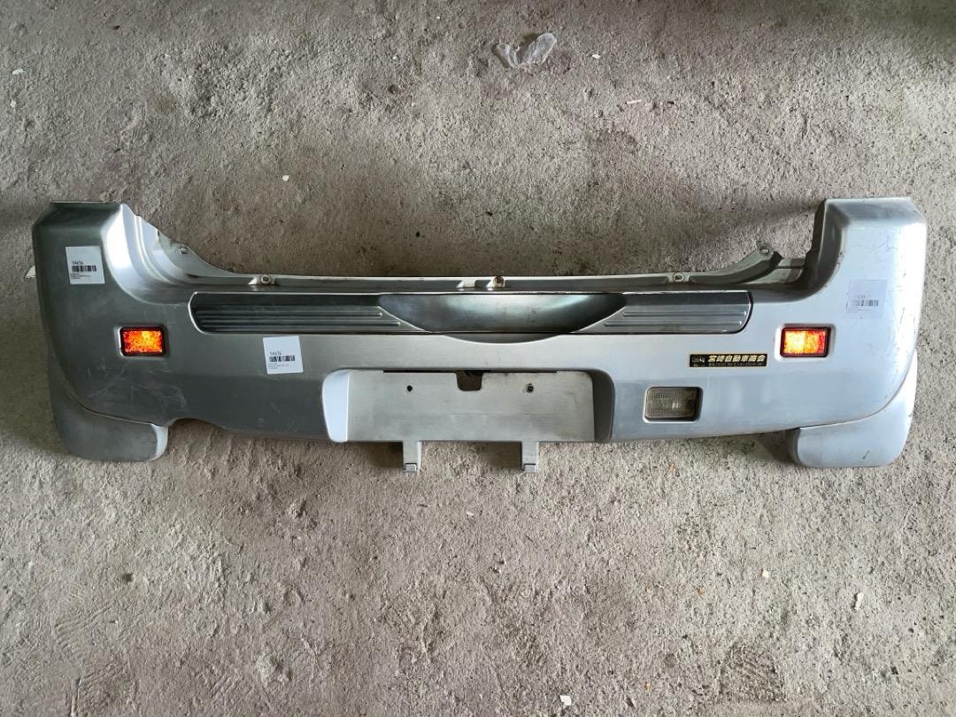 Бампер задний DAIHATSU TERIOS KID J131G 5215987405 контрактная