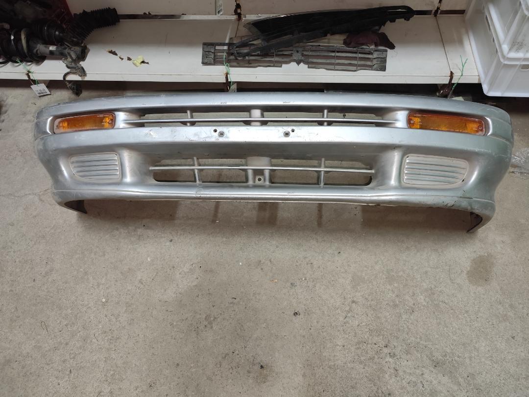 Бампер передний SUBARU IMPREZA GC1 EJ151 57720FA011 контрактная