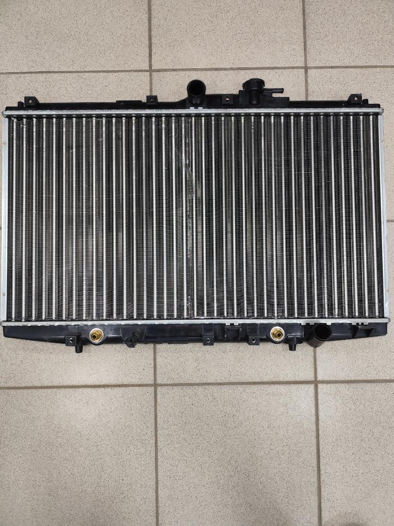 Радиатор ДВС HONDA AVANCIER 1999-2003 TA1 B16A6 новая