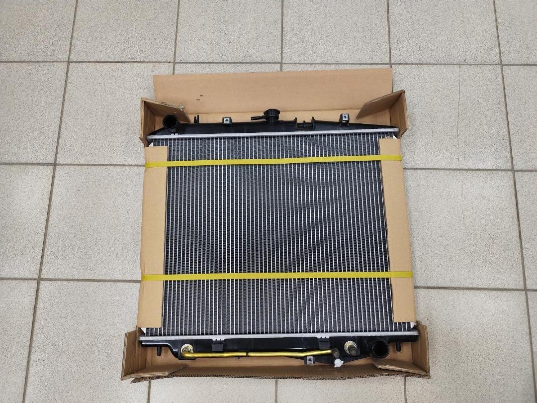 Запчасть радиатор двс HONDA PASSPORT 1998-2002 UBS25 6VD1 новая Радиатор ДВС HONDA PASSPORT 1998-2002 UBS25 6VD1 новая