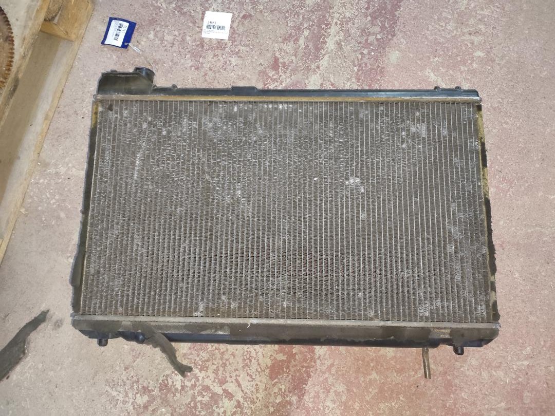 Запчасть радиатор двс передний TOYOTA MARK II JZX110 1JZFSE контрактная Радиатор ДВС передний TOYOTA MARK II JZX110 1JZFSE контрактная