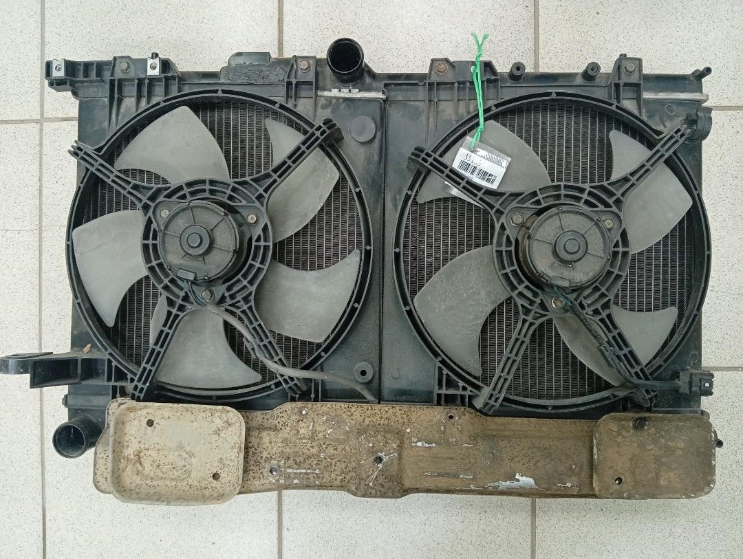 Запчасть радиатор двс передний SUBARU LEGACY BE5 контрактная Радиатор ДВС передний SUBARU LEGACY BE5 контрактная