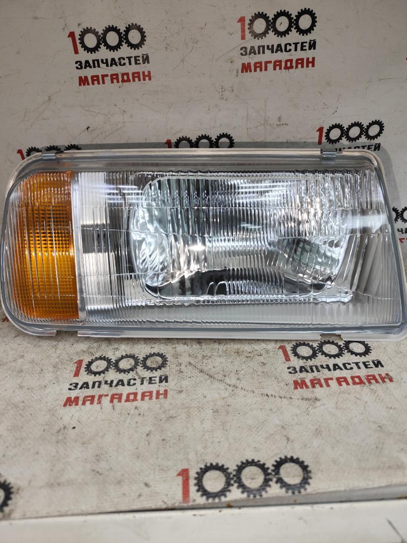 Фара передняя правая SUZUKI ESCUDO 1988-1997 TA01W G16A новая