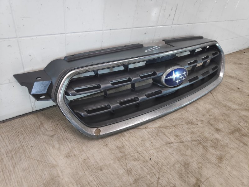 Решетка радиатора SUBARU LEGACY BP9